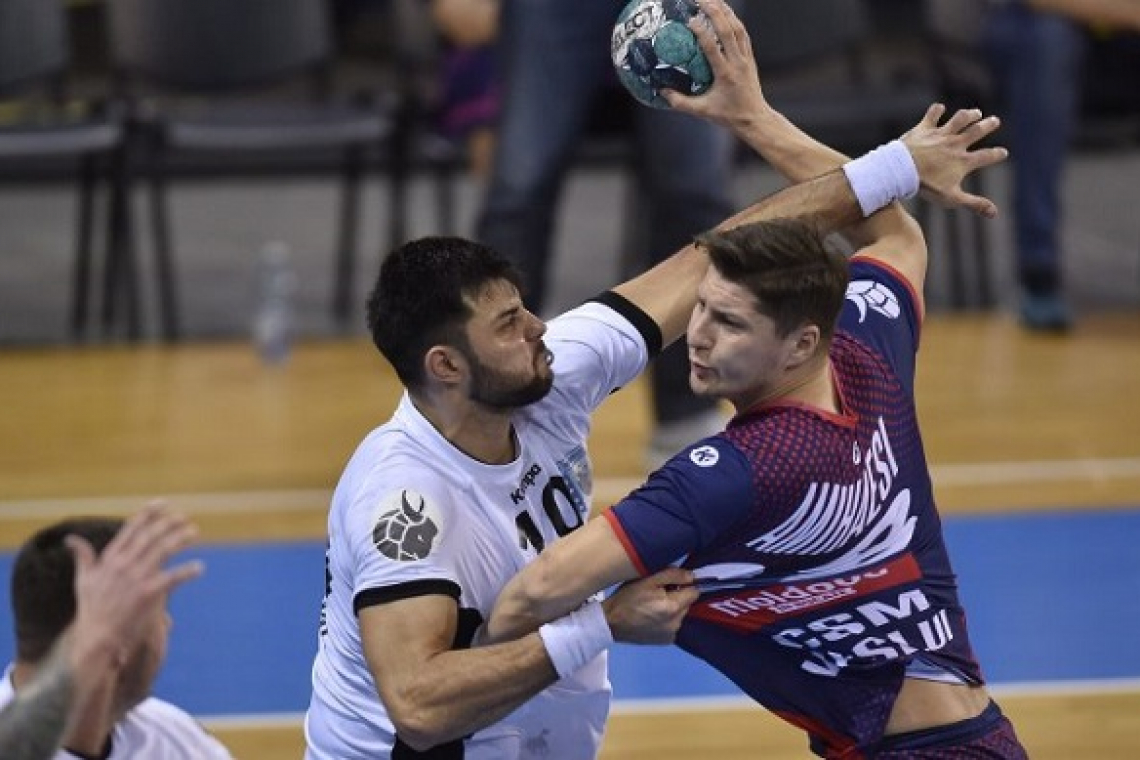CSM Vaslui-CSM București 33-35 (12-17): Aproape de o surpriză!