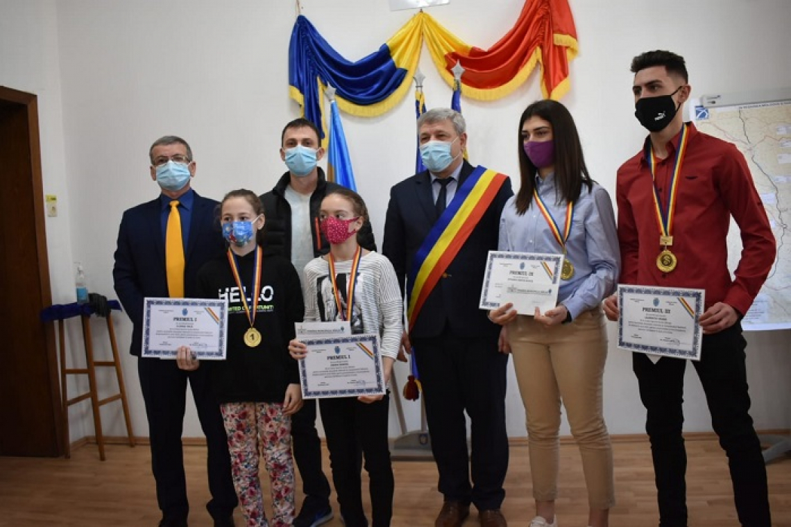 Performerii Bârladului, premiați de municipalitate!