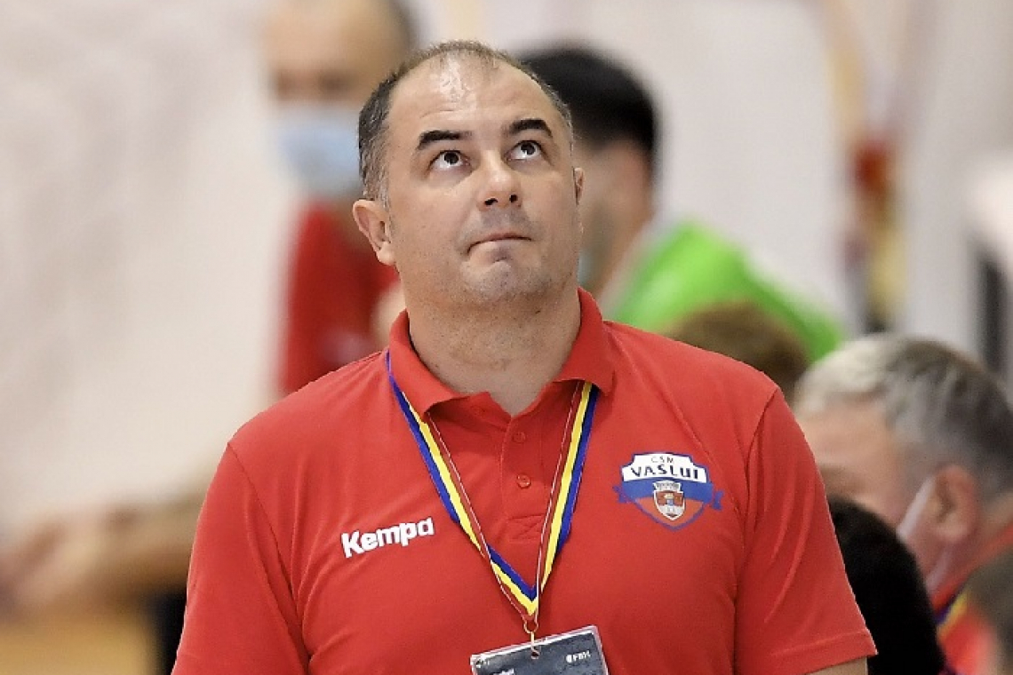 ”Arbitrii au încurcat jocul și au făcut ce au dorit ei!”