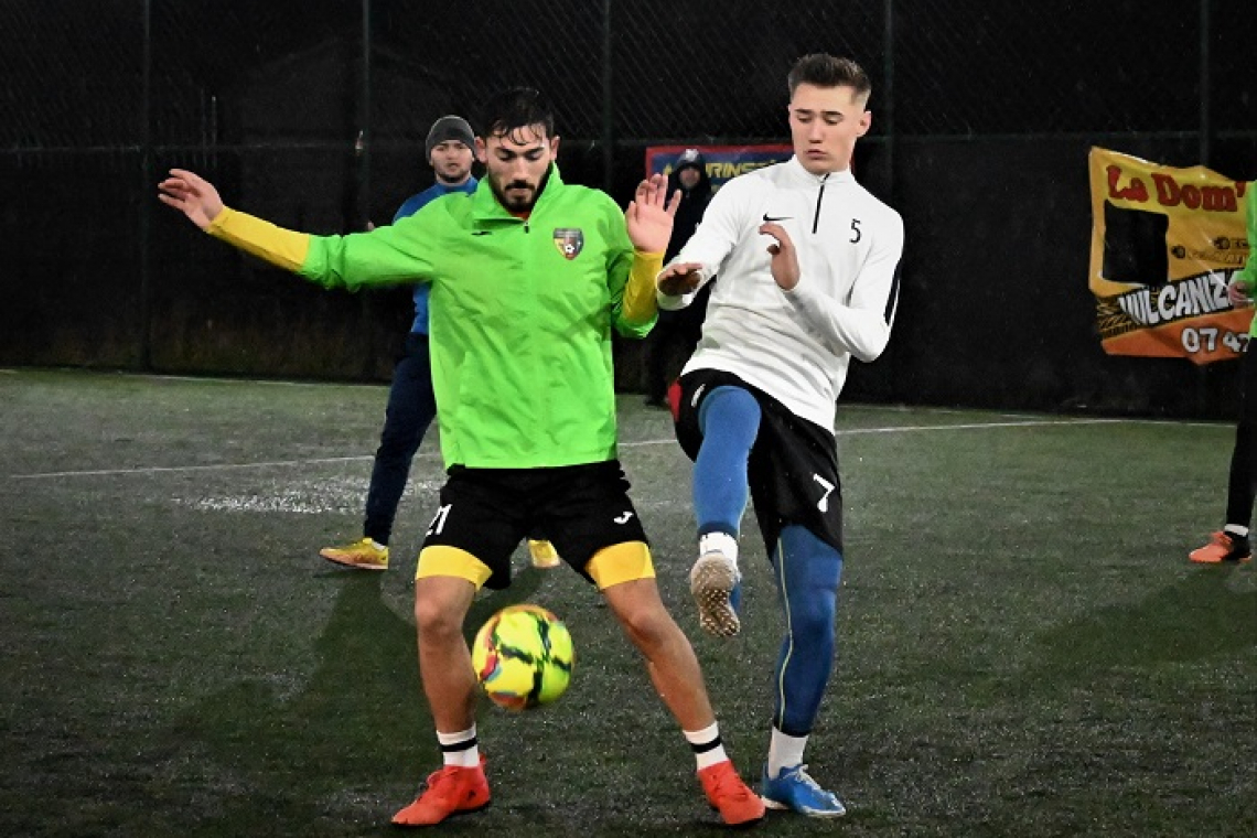 Comstar ține aproape de liderul Ligii de minifotbal, Inter Traian
