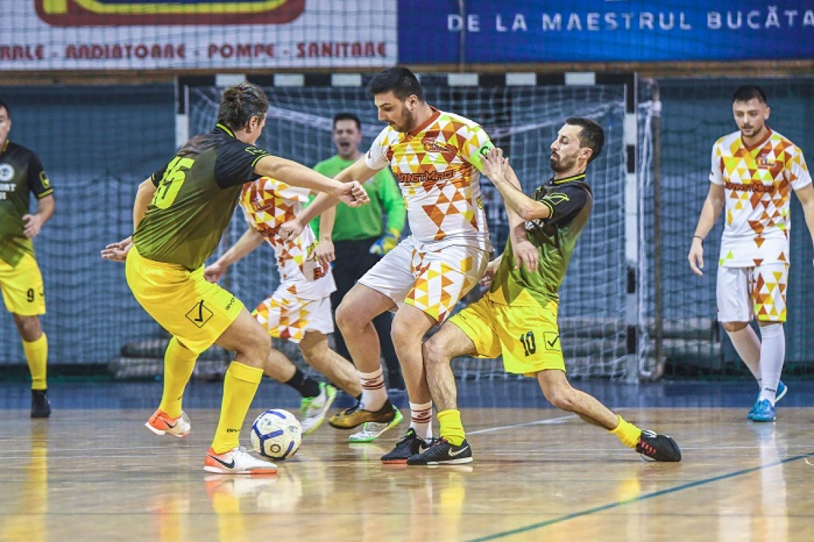 În această după amiază pornește la drum Winter Cup!