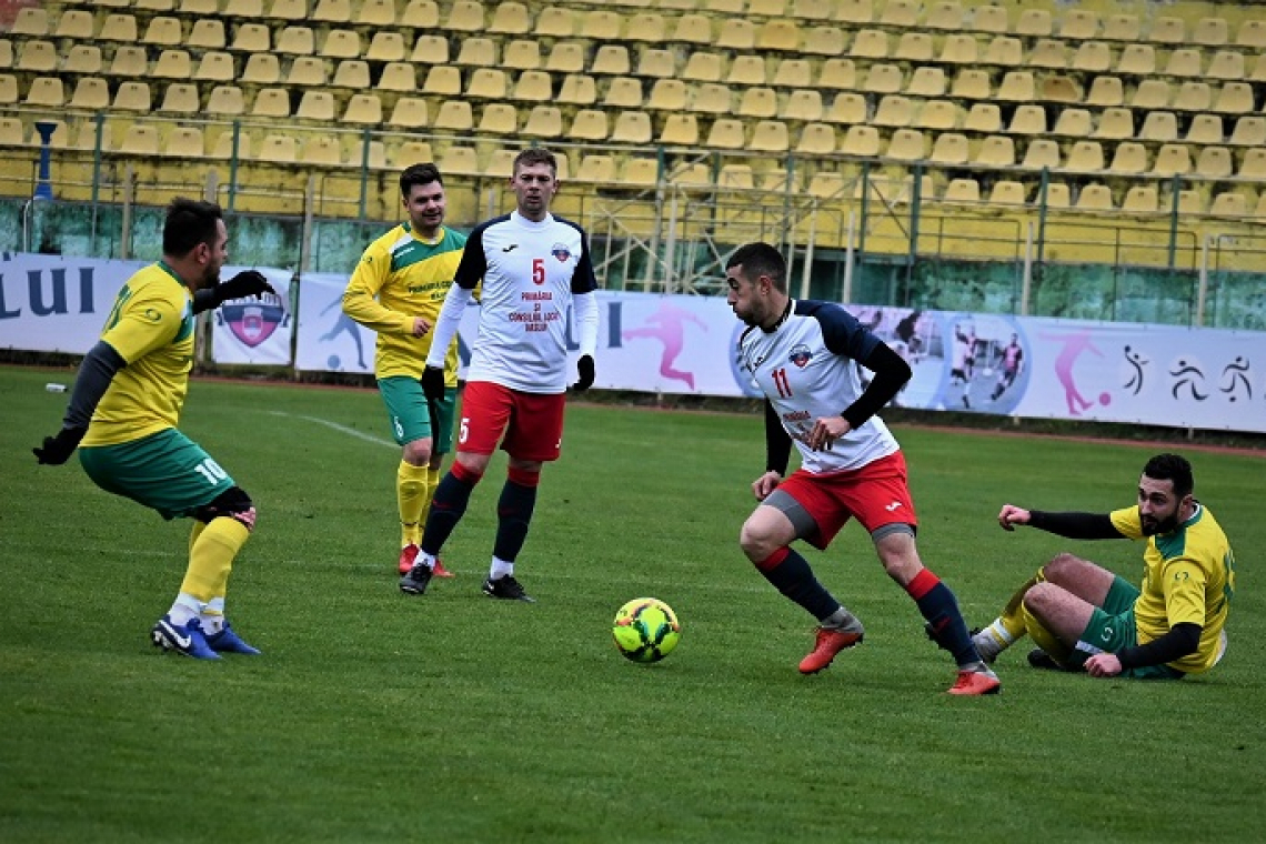 De duminică, 5 martie, se reia Liga 4 la fotbal!