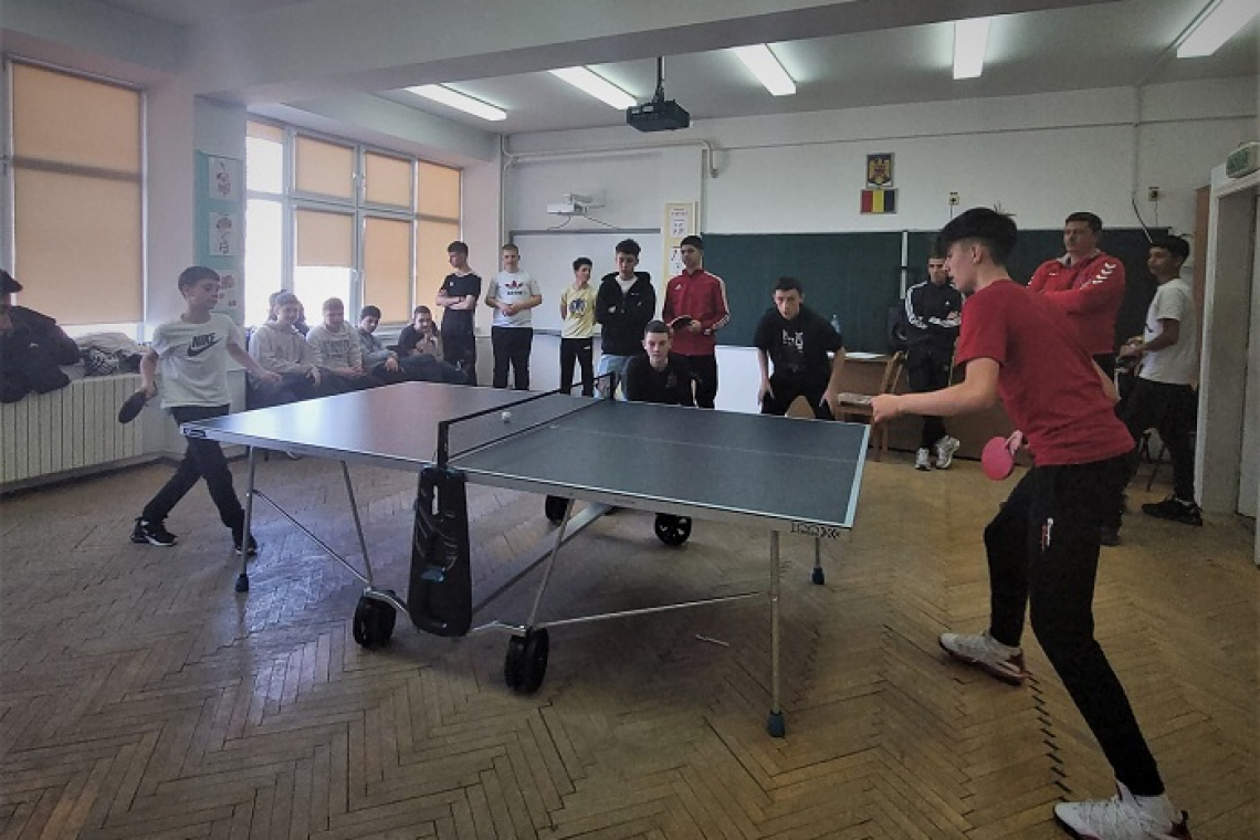 Participare numeroasă la Cupa Fair Play la tenis de masă