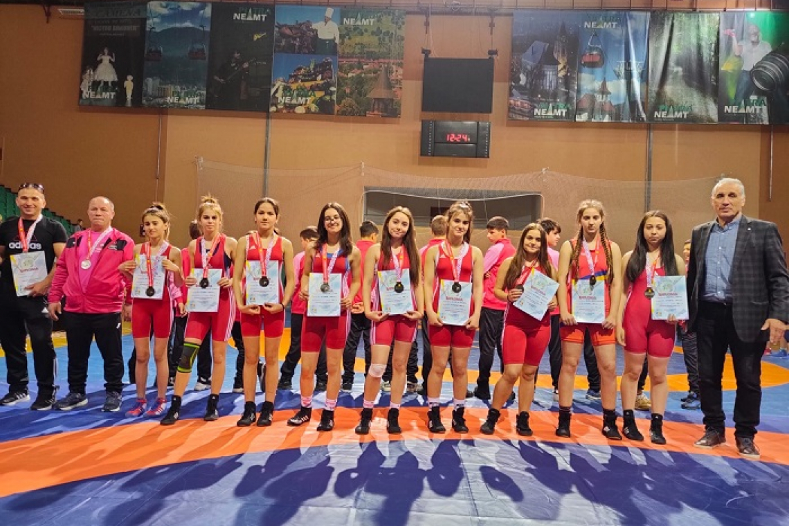 Viitorul Vaslui a strălucit la Cupa României la lupte feminine