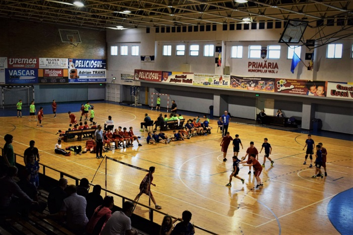 Turneu județean de minihandbal și babyhandbal în memoria regretatului profesor Sorin Onofrei