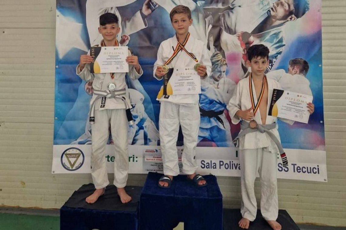 Aur la Cupa României de Jiu Jitsu pentru bârlădeanul Mihai Gheghici
