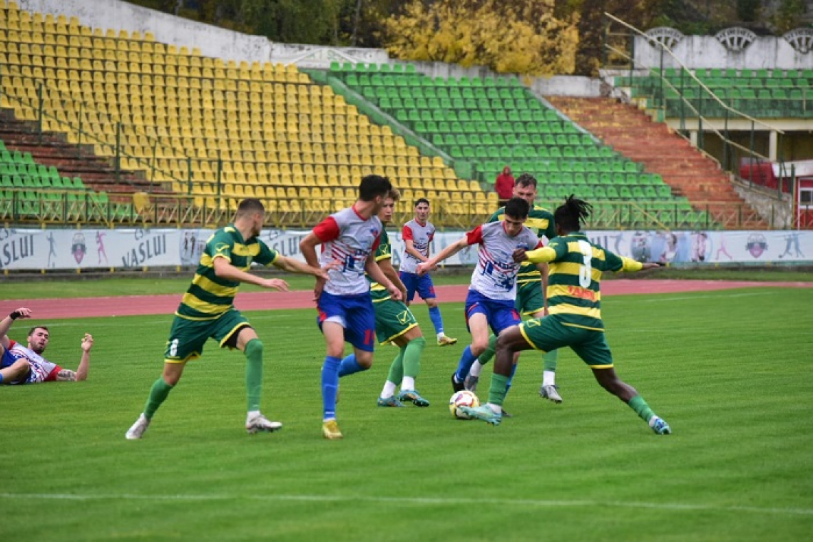 CSM Vaslui tot mai aproape de play-off