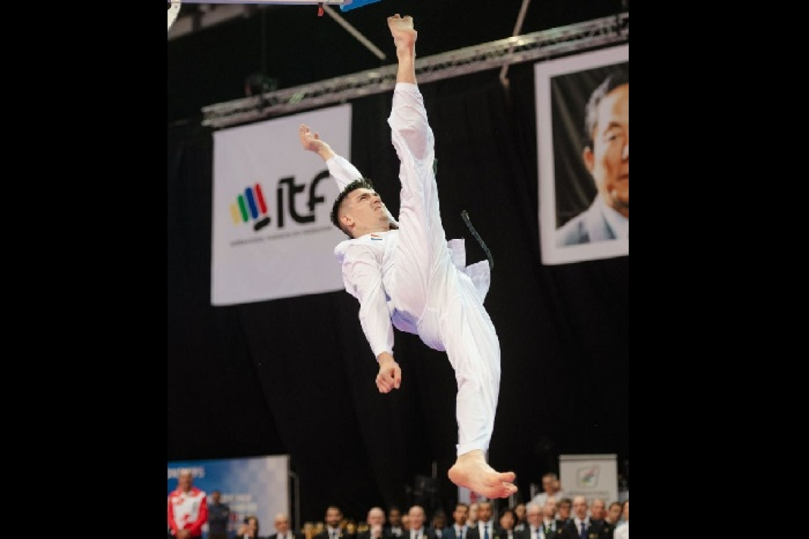 Record mondial pentru România! Andrei Chiriac (ACS Liga de Est Vaslui) a atins 291 cm la lovitura înaltă – un moment istoric în Taekwon-Do ITF