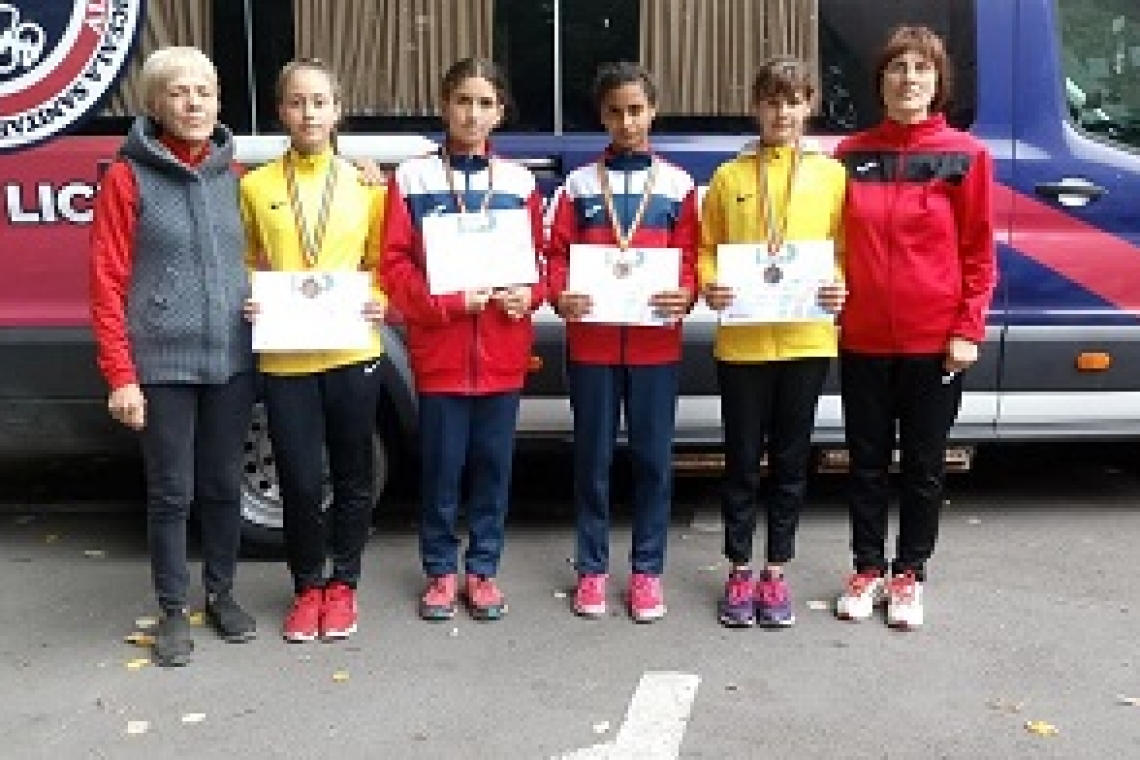 Atletismul vasluian revine în forță! Primele medalii după opt luni de pauză!