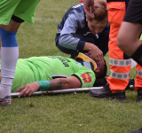 La un pas de tragedie: Fotbalistul Solomon și-a pierdut cunoștința pe teren