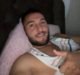 Prima fotografie cu Solomon, după ce a văzut moartea cu ochii în timpul jocului de Cupă, cu Miroslava