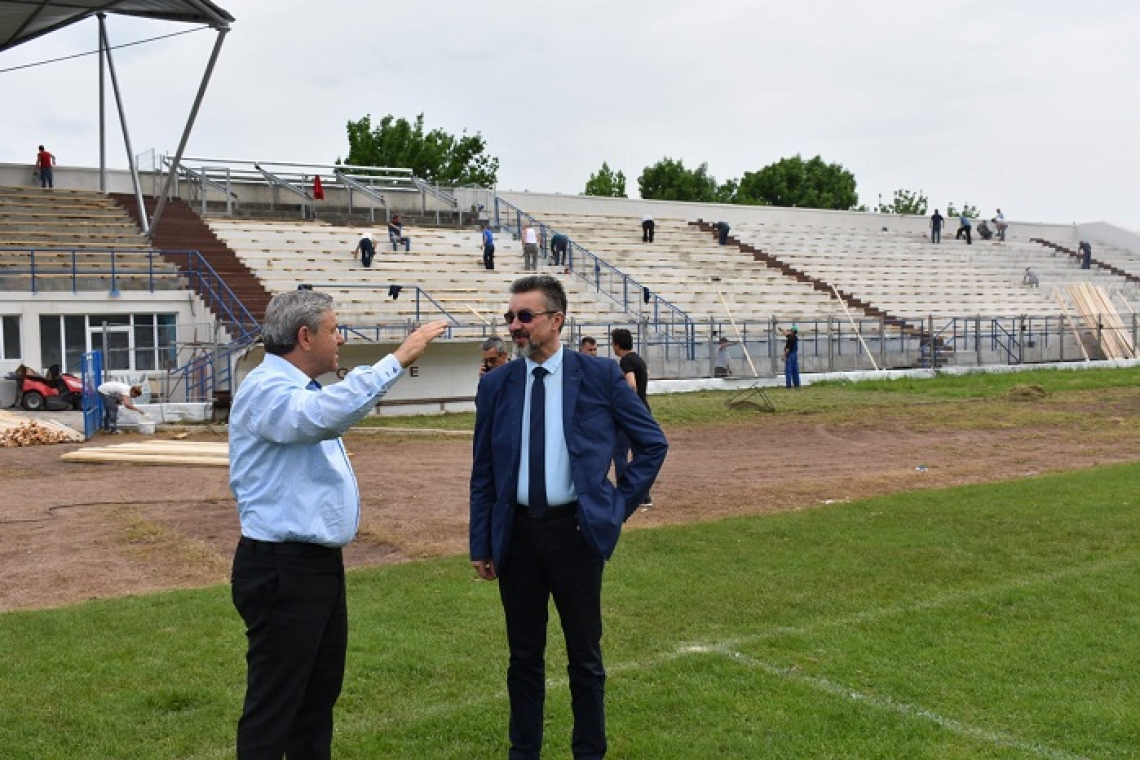 Primăria Bârlad alocă fonduri pentru modernizarea bazei sportive de rugby