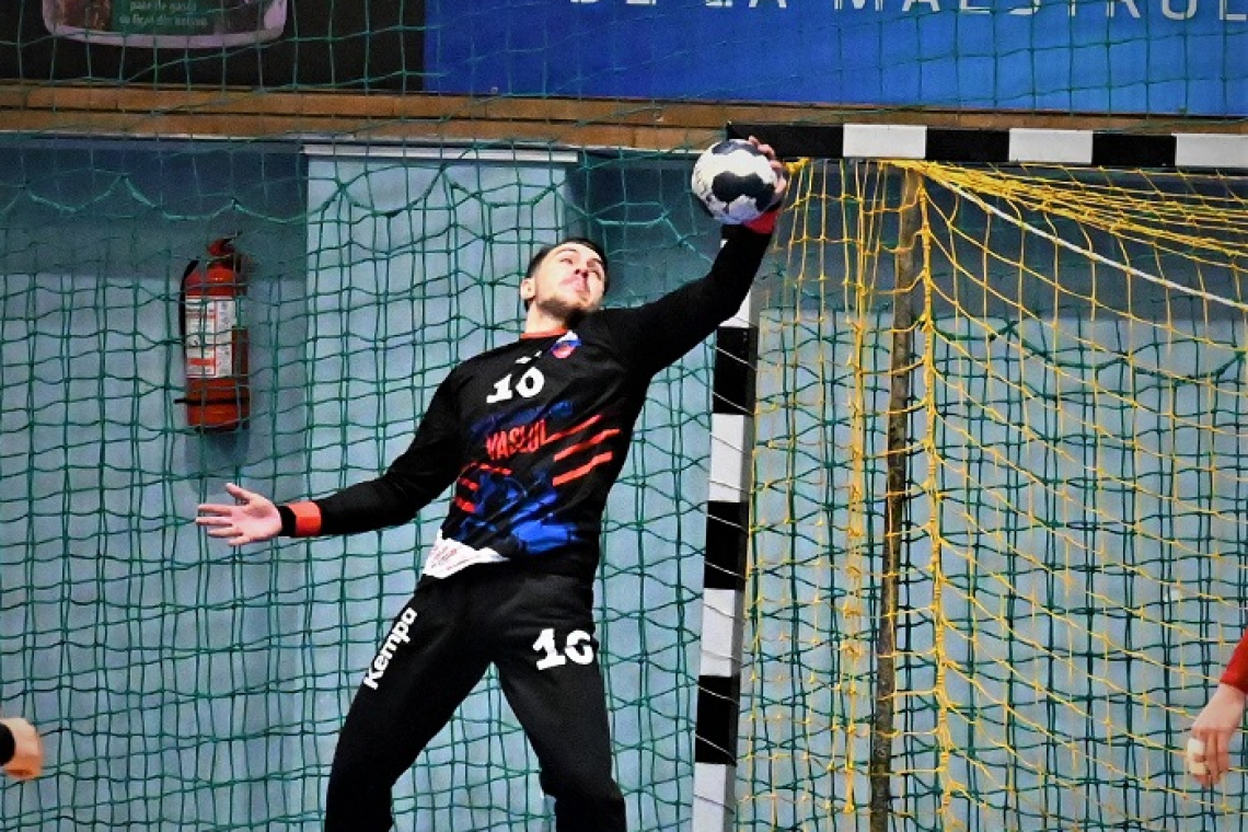 Petrila: „E incomod să joci împotriva unor astfel de echipe”