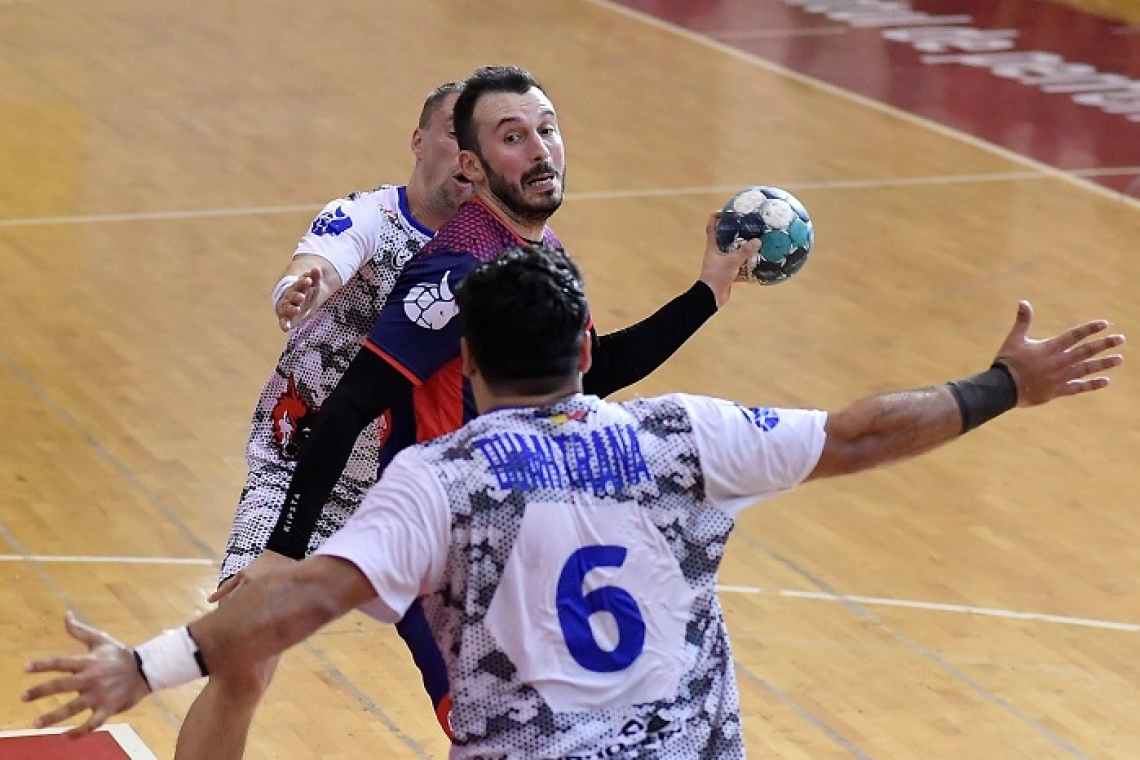 Dublă utilă pentru echipa de handbal CSM Vaslui