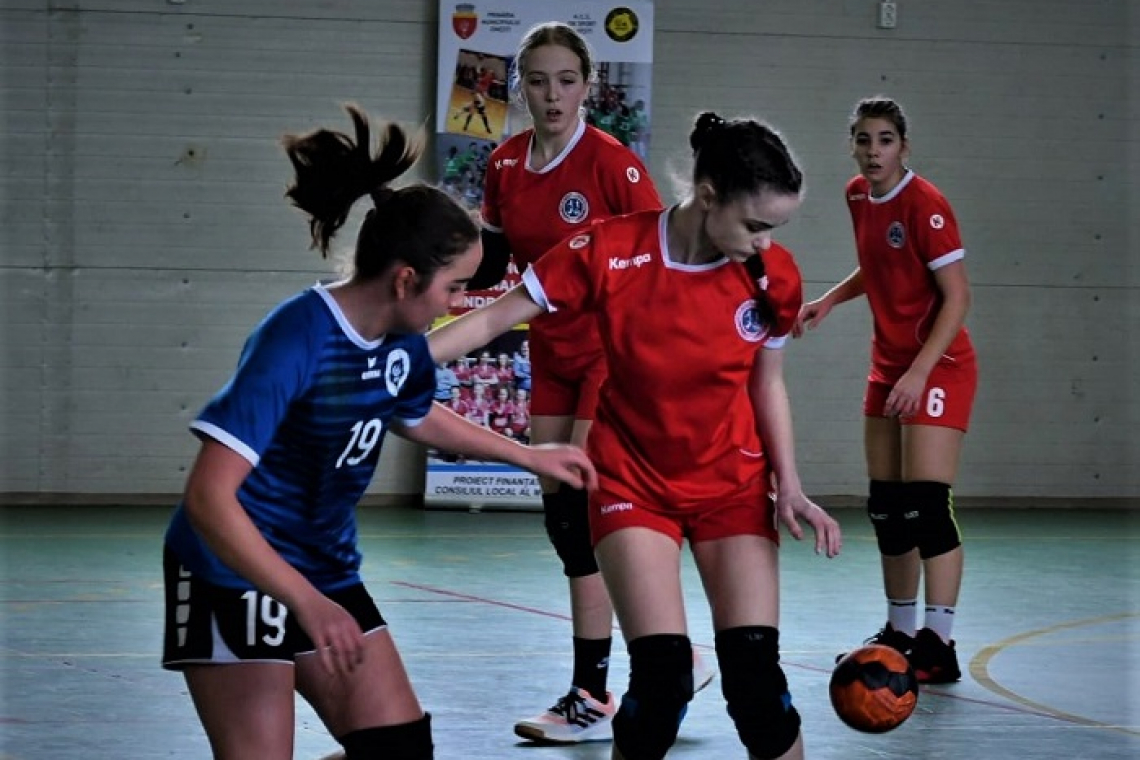 Junioarele III de la LPS Vaslui de neoprit în faza geografică!