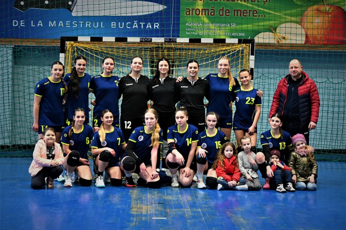 Aproape de perfecțiune în handbalul feminin juvenil!