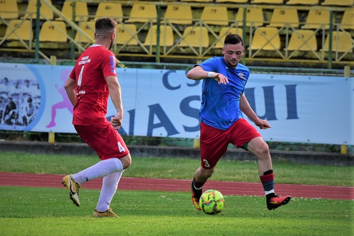 Brigadă din Galați la meciul tur dintre CSM Vaslui și Moldova Cristești