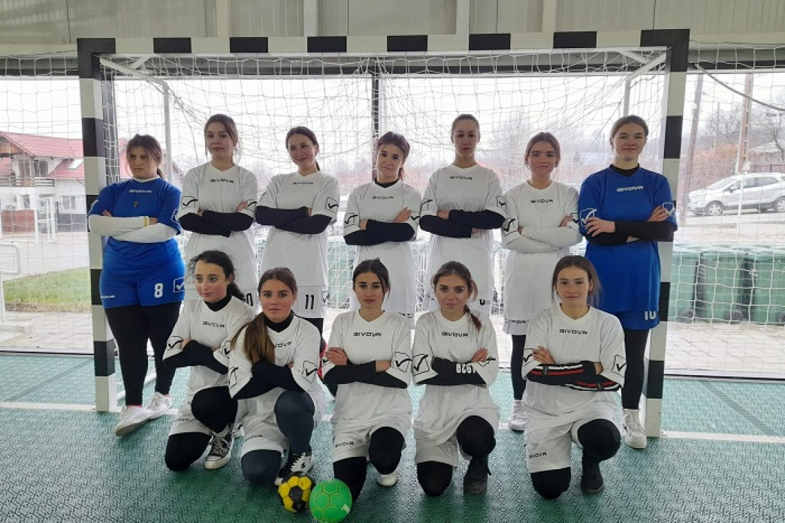 Școala Ferești a câștigat faza locală a ONSȘ la handbal fete