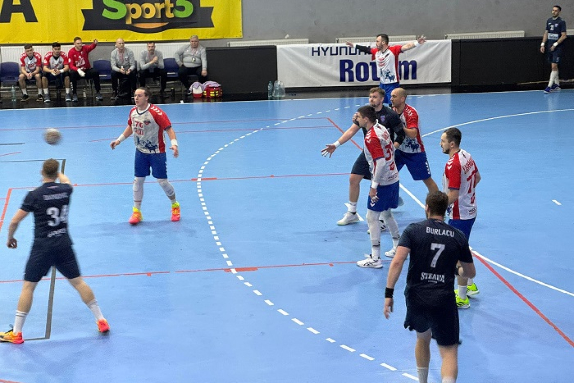 CSM Vaslui a plecat neînvinsă de pe terenul Stelei, obținând o remiză, scor 28-28