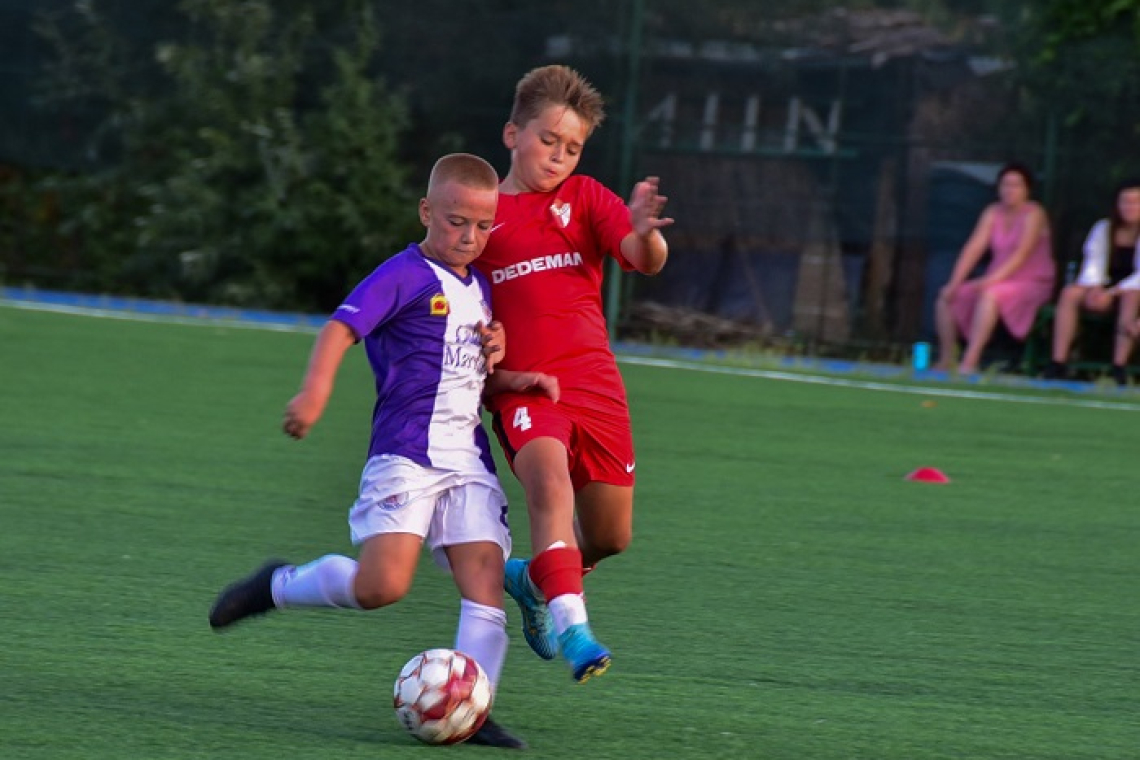 Grupa 2013 de la LPS Vaslui participă la Huși Juniors Cup