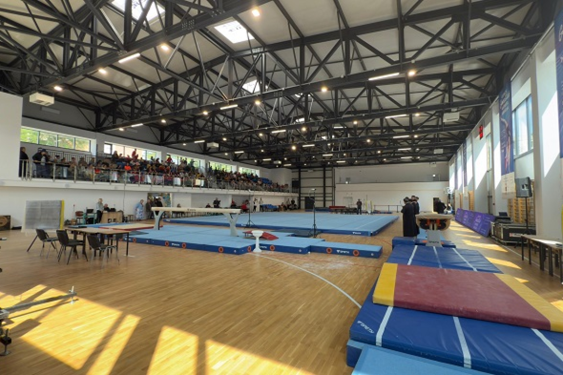 A fost inaugurată sala de sport care poartă numele campioanei olimpice Andreea Răducan