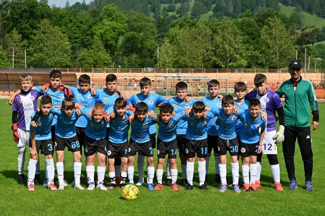 Trei trofee într-o săptămână pentru grupa 2013-2014 de la LPS Vaslui