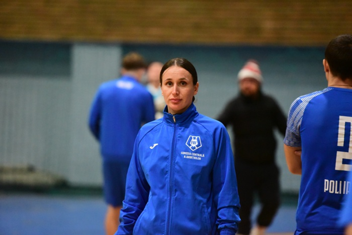 Ecuson FIFA la Winter Cup! Ilinca Mazga, vasluianca ce a spart barierele arbitrajului, pe drumul marilor competiții