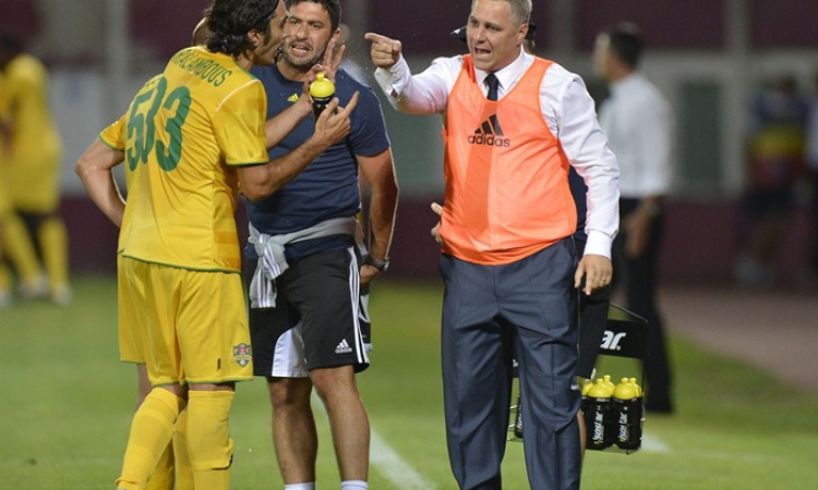 Destin în cerc: Elias Charalambous, din tricoul Vasluiului pe banca FCSB, din nou contra lui Fenerbahce