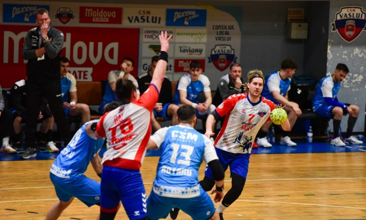 CSM Vaslui, pe un loc istoric 4 în Liga Zimbrilor după victoria cu CSM București