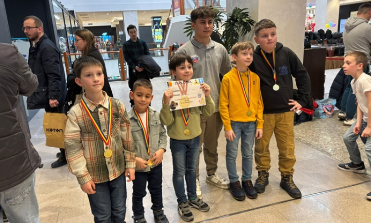 CSM Vaslui, pe podium la Cupa „Micul Șahist” – Iași