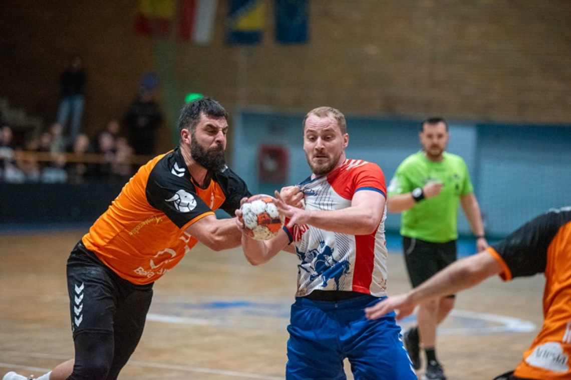 Dragoș Hanțaru are o relație tensionată cu selecționerul George Buricea