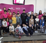 Șahiștii de la CSM Vaslui, întâlnire inedită cu robotul „Puiu”