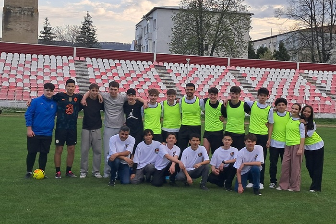 Hușiul, în centrul lumii: elevi din 4 continente au făcut sport împreună într-un proiect internațional spectaculos