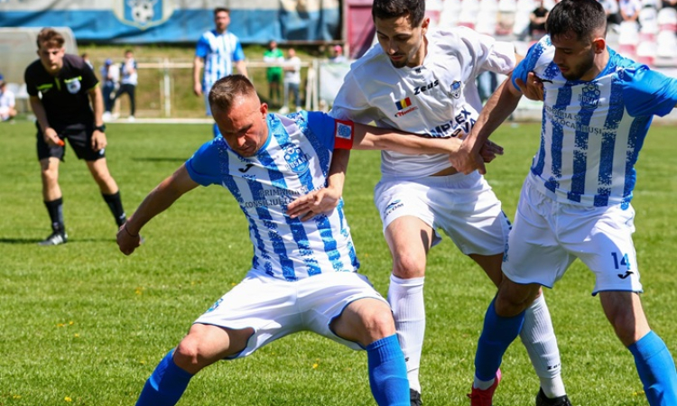 CSM Hușana Huși, de neoprit în play-off: 33 de goluri în 4 meciuri și duel de foc cu Sporting Comstar