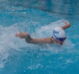 Înotul cucerește Vasluiul! Zeci de copii au transformat piscina de la Silver Mall într-o adevărată arenă a campionilor