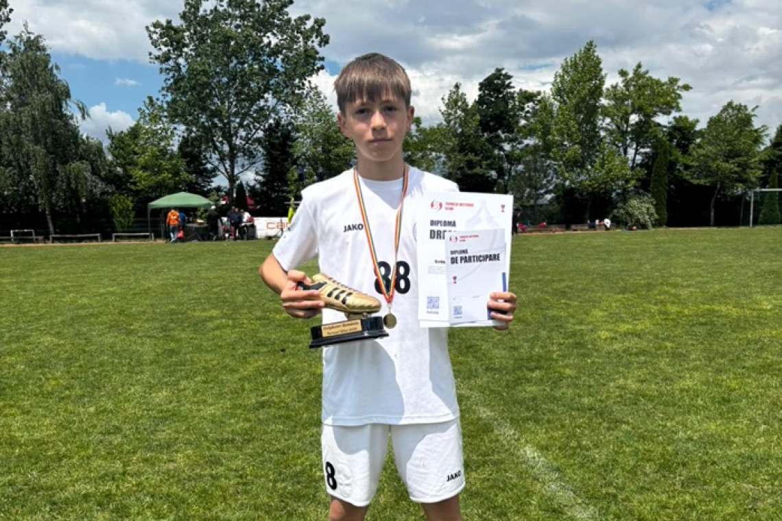 Puștiul-minune de la LPS Vaslui a cucerit Sfinx Cup! Robert Balan, golgheterul turneului de la Ghimbav
