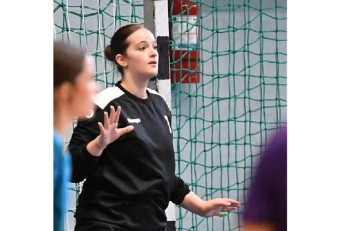 Handbalista Karina Rîpă, de la LPS Vaslui, convocată la lotul național de cadete al României
