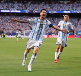 Mondialul la TV | Messi a scris o nouă pagină de legendă: hat-trick la a 6-a Cupă Mondială și egalarea recordului lui Klose!