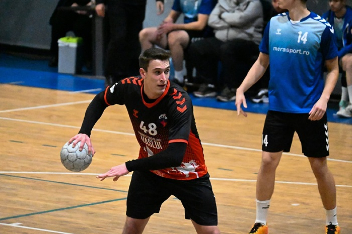 Mihai Andronic, vară de foc sub tricolor! Handbalistul CSM Vaslui, convocat la naționala U20 a României