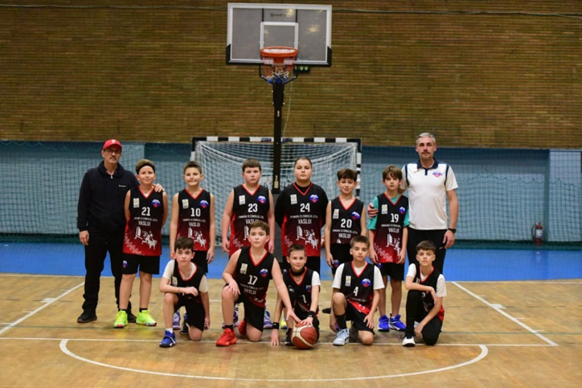 CSM Vaslui U12 intră în „liga greilor”! Puștii vasluieni, față în față cu nume importante ale baschetului românesc