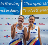 Adriana Adam, trei medalii de aur la Mondialele de la Amsterdam! Fata de aur a Văleniului a scris istorie în canotaj