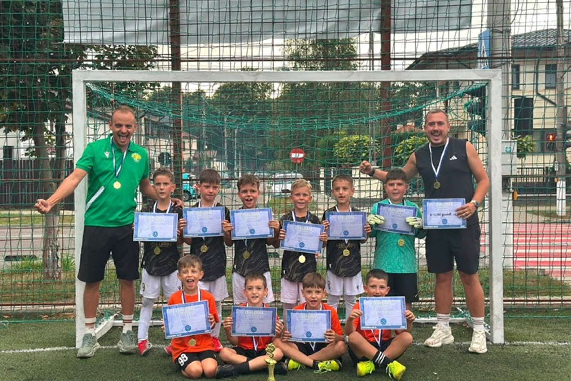 Weekend cu două podiumuri pentru FC Star Junior Vaslui! Grupa 2019, vicecampioană la Cupa Juniorului Român