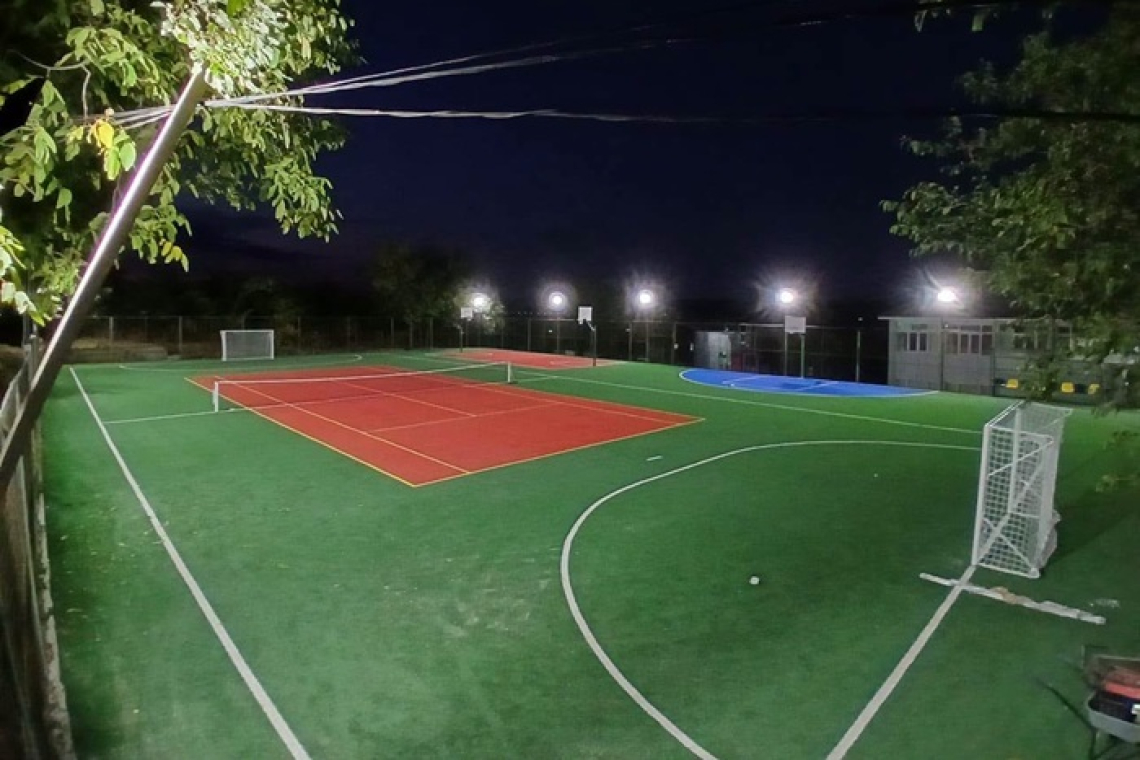 Un nou teren de sport pentru copiii din Brodoc! Inaugurarea terenului sintetic are loc sâmbătă
