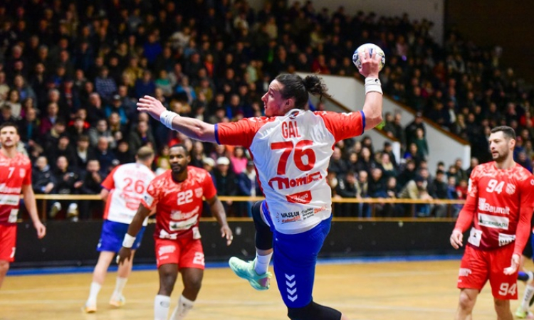 CSM Vaslui, învinsă de campioana Dinamo București. Absența lui Dragoș Hanțaru, resimțită de echipa vasluiană