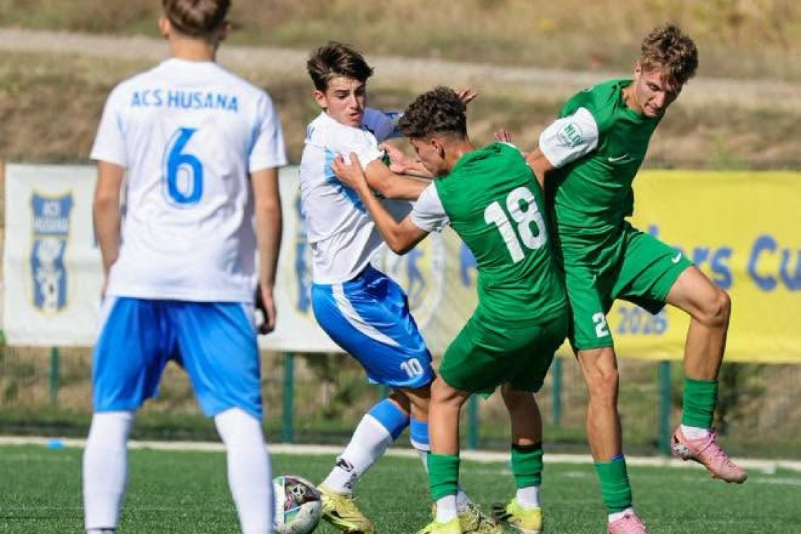 Derby spectaculos în Campionatul Național U17! ACS Hușana Huși și liderul Viitorul Onești au remizat