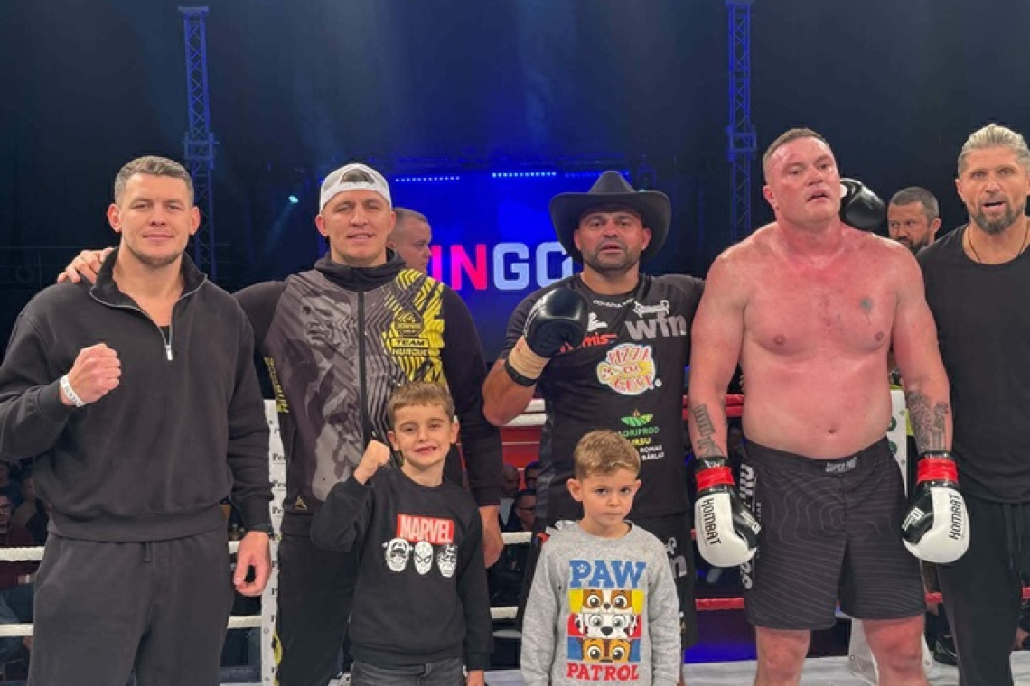 Victorie spectaculoasă pentru vasluianul Daniel Alexandru în K1! L-a învins pe „Pistolarul”, un adversar cu 20 de kilograme mai greu!